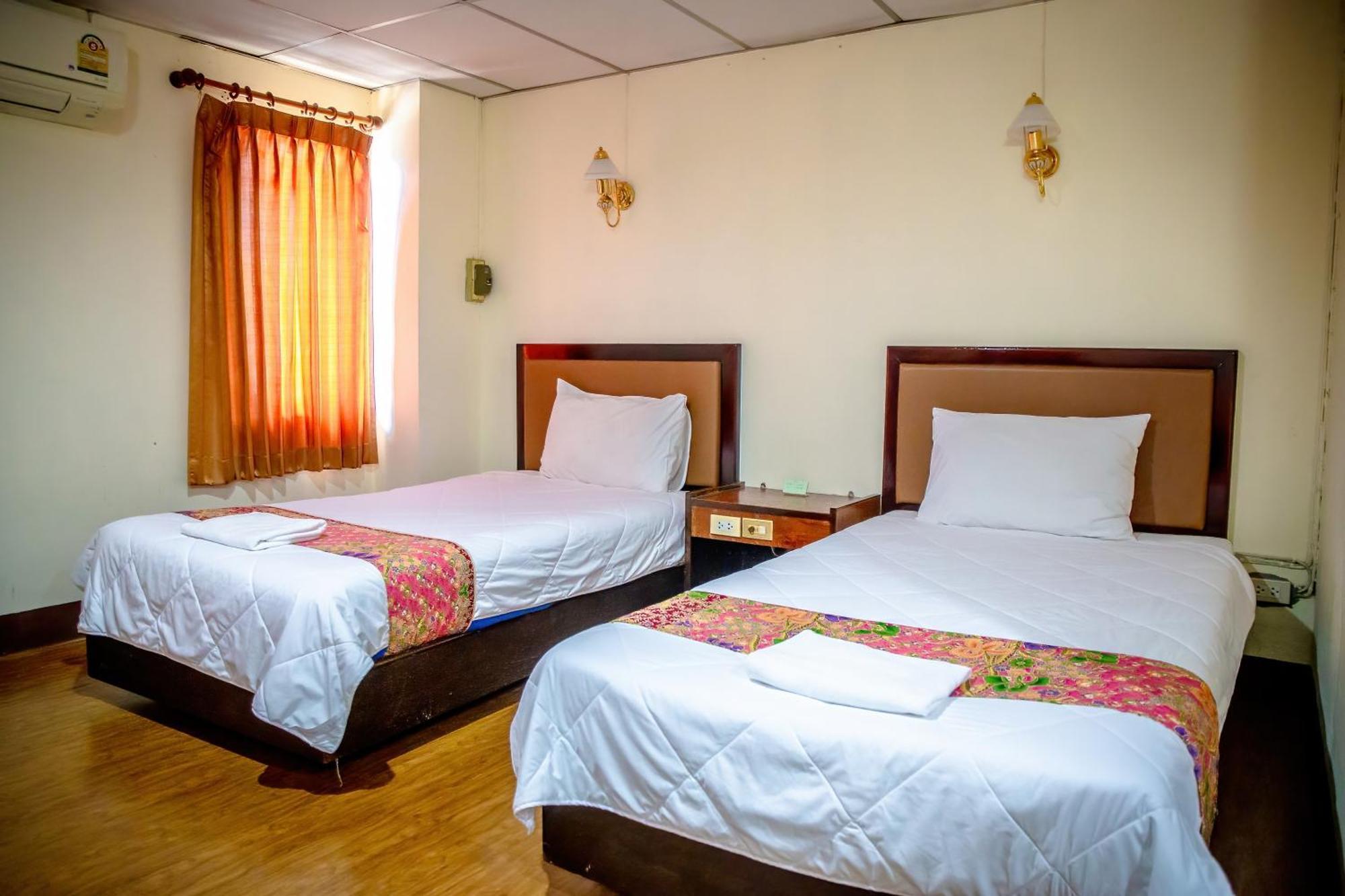 Lukmuang 2 Hotel بانغا - نغا المظهر الخارجي الصورة
